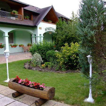 Rajna Apartmanház Bogács Exterior foto