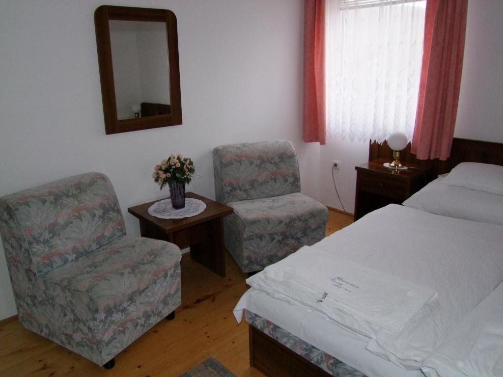 Rajna Apartmanház Bogács Quarto foto